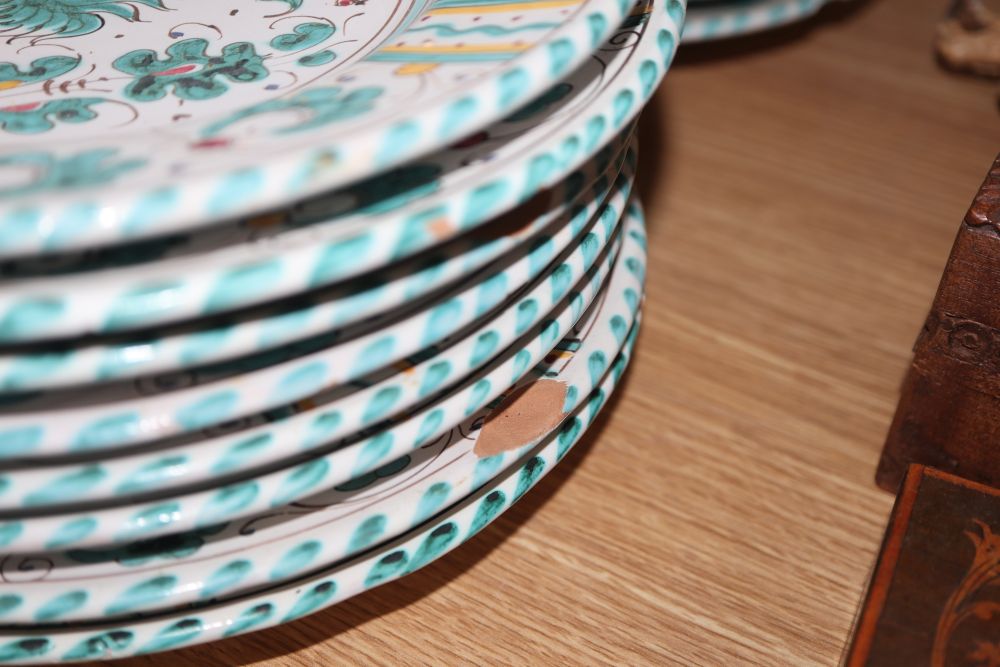 A set of thirty one Deruta maiolica plates